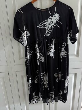 Rare Ashley Williams Fly Dress 100% silk